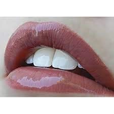 LipSense Bundle - 2 Items, 1 Color and 1 Glossy Gloss (Bella)