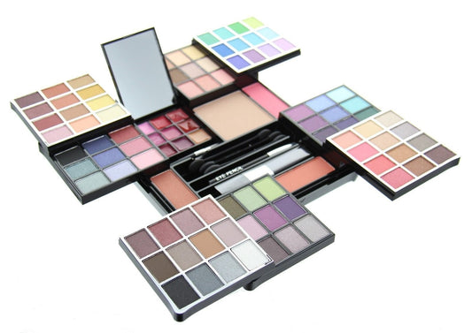 BR 2012 Complete Makeup Kit Runway Colors 252
