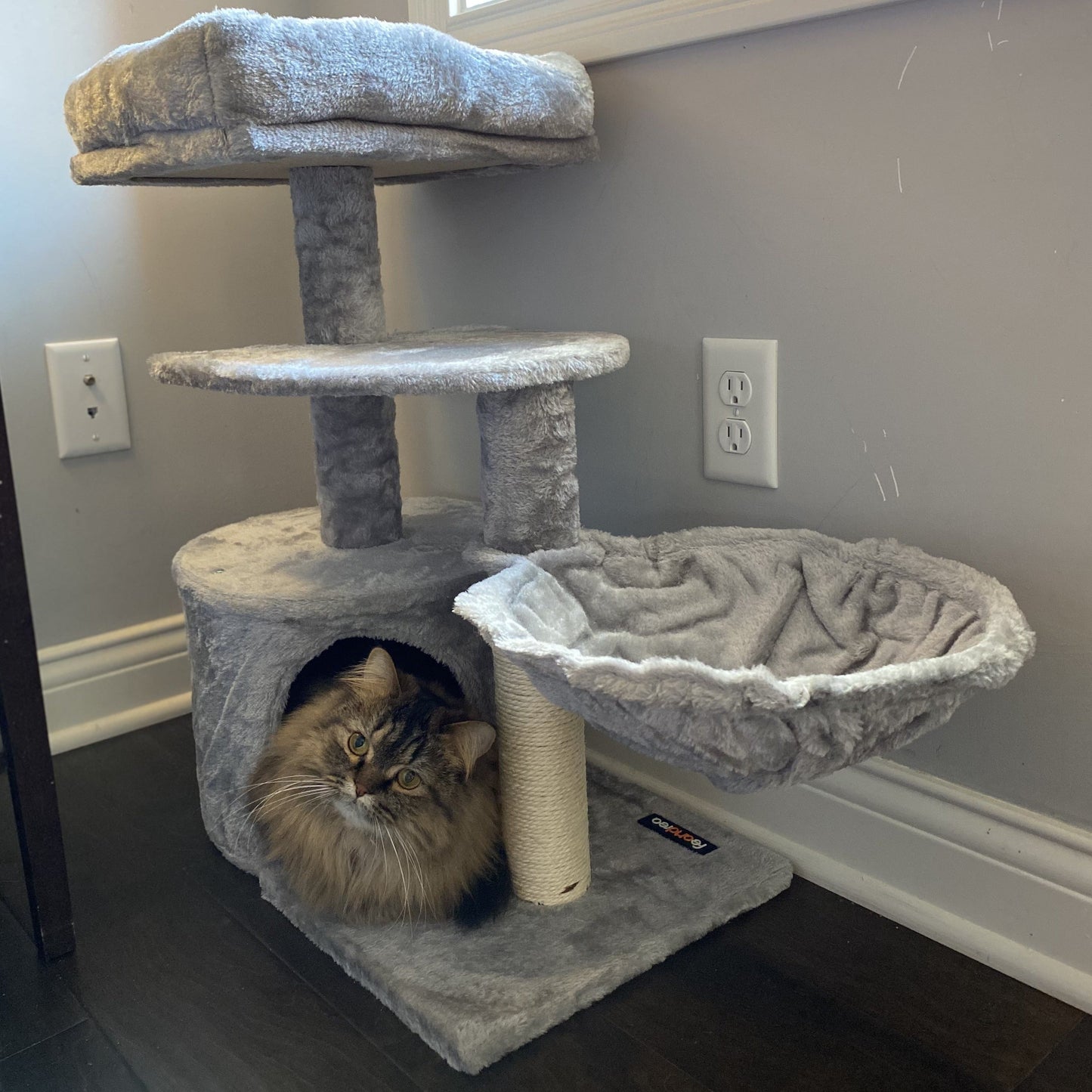 Small Cat Condo - HWLEXTRA