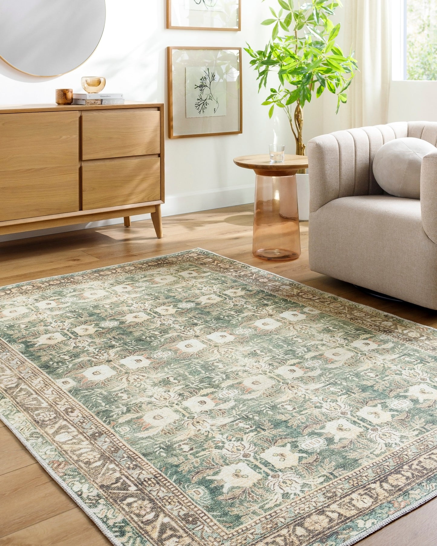 Amelie Rug - AML2396 - Green, Coral
